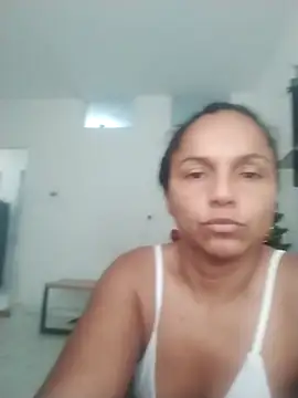 Snapshot of _Lizeth_ chatting on December 20, 2025, 4:47 pm Lizeth online show from December 20, 2025, 4:47 pm