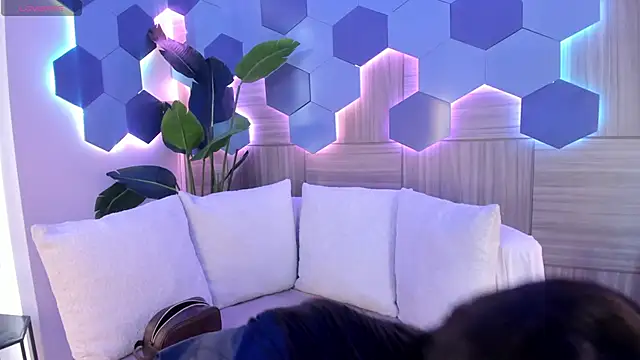 Snapshot of sofiaivanova chatting on February 14, 2026, 3:36 am sofiaivanova online show from February 14, 2026, 3:36 am