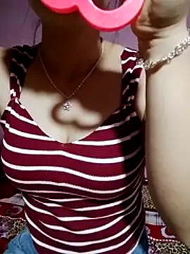 Snapshot of Cloud-wh chatting on February 7, 2026, 5:00 am Cloud-wh online show from February 7, 2026, 5:00 am