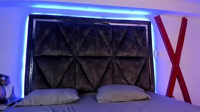 Snapshot of estebanperez_26 chatting on December 17, 2025, 12:11 pm estebanperez 26 online show from December 17, 2025, 12:11 pm