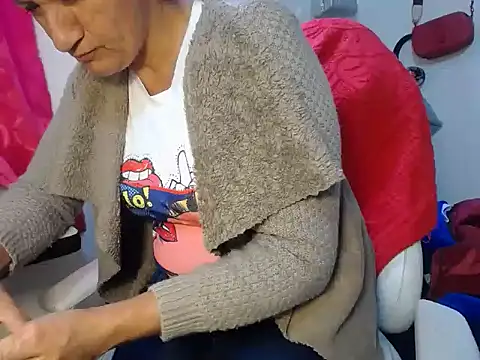 Snapshot of Tiff_Dirty69 chatting on February 8, 2026, 3:04 pm Tiff Dirty69 online show from February 8, 2026, 3:04 pm