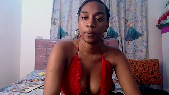 AishaOwens online show from December 23, 2025, 3:48 am