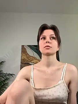 Shy Vivi online show from February 19, 2026, 11:17 am