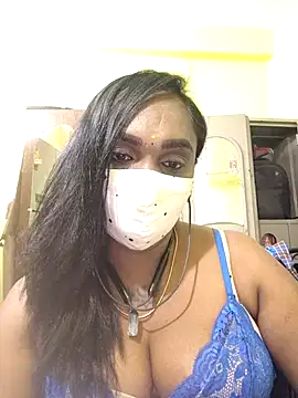 Snapshot of Dharshini98 chatting on February 19, 2026, 7:48 am Dharshini98 online show from February 19, 2026, 7:48 am