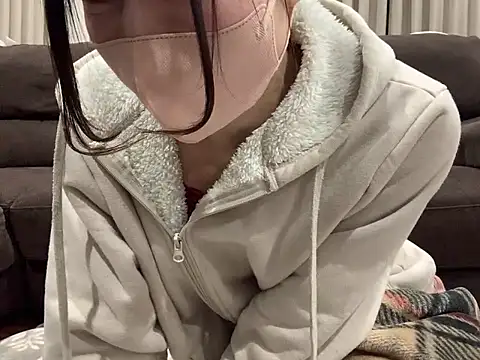 Snapshot of mayumichan13 chatting on February 10, 2026, 8:46 pm mayumichan13 online show from February 10, 2026, 8:46 pm