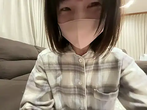 Snapshot of mayumichan13 chatting on March 4, 2026, 8:15 pm mayumichan13 online show from March 4, 2026, 8:15 pm