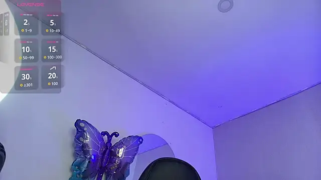 Snapshot of NinaSakura_Eup chatting on January 18, 2026, 11:36 am NinaSakura Eup online show from January 18, 2026, 11:36 am