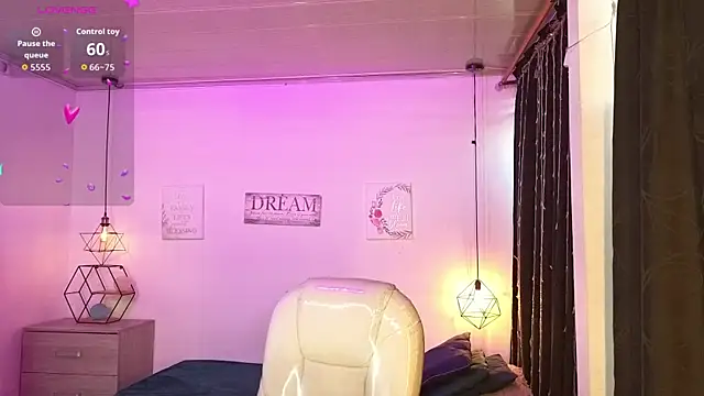 Snapshot of NinaSakura_Eup chatting on February 26, 2026, 12:04 pm NinaSakura Eup online show from February 26, 2026, 12:04 pm