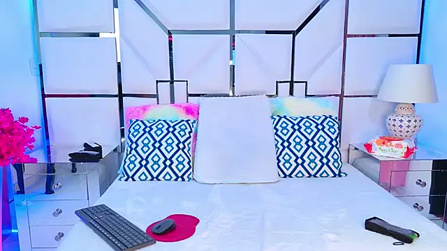 Snapshot of VeronicaSttar chatting on February 12, 2026, 11:38 am VeronicaSttar online show from February 12, 2026, 11:38 am