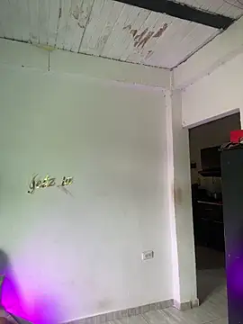 Snapshot of Isabella_Hillss chatting on February 1, 2026, 5:11 pm Isabella Hillss online show from February 1, 2026, 5:11 pm