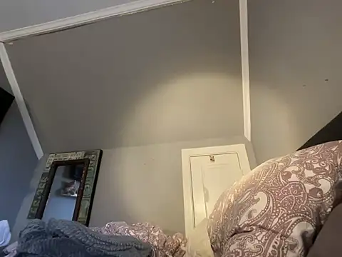 Snapshot of Lockig chatting on November 22, 2025, 1:32 pm Lockig online show from November 22, 2025, 1:32 pm