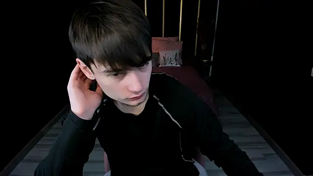 Snapshot of AlejandroEllias chatting on February 5, 2026, 6:51 am AlejandroEllias online show from February 5, 2026, 6:51 am