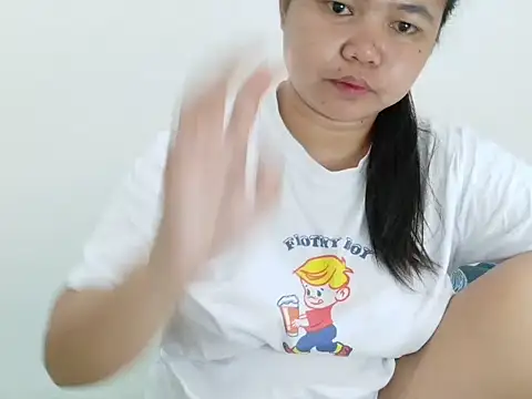 Sweetbigtits 69 online show from November 26, 2025, 5:14 pm