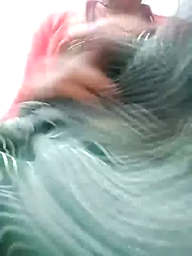 Anushasharma89 online show from February 5, 2026, 3:05 pm