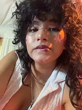 justcallmemargo online show from November 24, 2025, 2:22 am