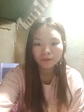 yu-zhen online show from February 23, 2026, 5:05 am