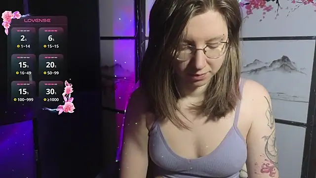 Snapshot of scarlettsrose chatting on March 3, 2026, 2:01 pm scarlettsrose online show from March 3, 2026, 2:01 pm