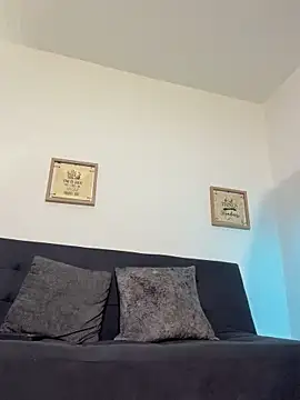 Snapshot of david10kc chatting on February 24, 2026, 2:42 am david10kc online show from February 24, 2026, 2:42 am