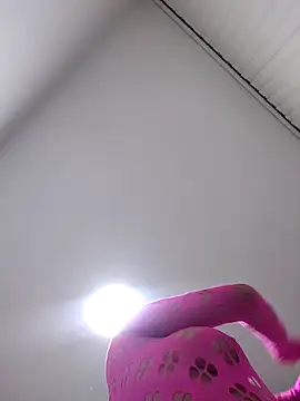 Laia torres1 online show from February 12, 2026, 3:34 am