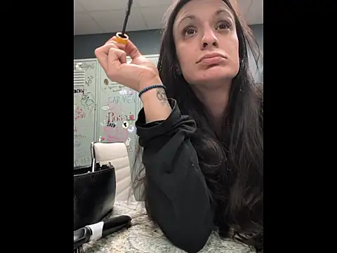 LexiLuxi online show from January 9, 2026, 10:22 pm