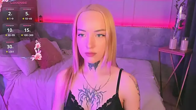 Snapshot of MarquiseMuse chatting on February 26, 2026, 6:01 am MarquiseMuse online show from February 26, 2026, 6:01 am