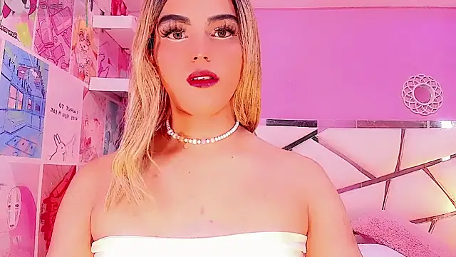 Snapshot of DaleskaSanchez chatting on February 22, 2026, 8:29 pm DaleskaSanchez online show from February 22, 2026, 8:29 pm