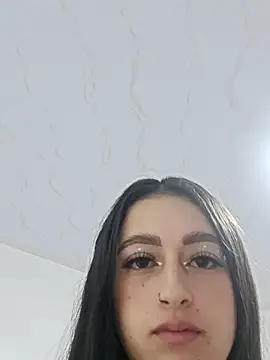 Snapshot of SOL_EF chatting on December 22, 2025, 11:02 pm SOL EF online show from December 22, 2025, 11:02 pm