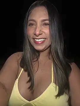 Snapshot of Catalina_ramos chatting on February 22, 2026, 5:19 am Catalina ramos online show from February 22, 2026, 5:19 am