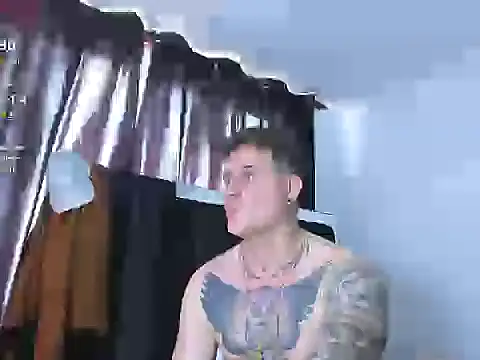 Snapshot of leon_cumming chatting on February 13, 2026, 2:46 pm leon cumming online show from February 13, 2026, 2:46 pm