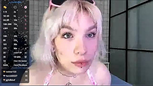 Snapshot of LolaDollyMur chatting on January 14, 2026, 7:08 pm LolaDollyMur online show from January 14, 2026, 7:08 pm