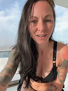 Mel-Mia online show from February 16, 2026, 6:09 am