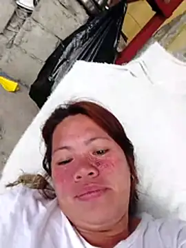 Snapshot of Smilinglovely chatting on February 7, 2026, 1:20 am Smilinglovely online show from February 7, 2026, 1:20 am