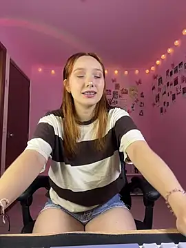 Davne  online show from February 21, 2026, 6:42 pm