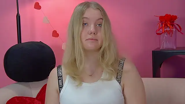 Snapshot of EmilyEvanse chatting on February 12, 2026, 6:19 am EmilyEvanse online show from February 12, 2026, 6:19 am