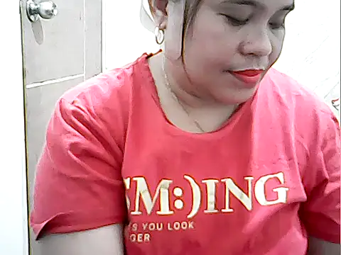 Snapshot of cutechubby chatting on February 7, 2026, 12:47 am cutechubby online show from February 7, 2026, 12:47 am