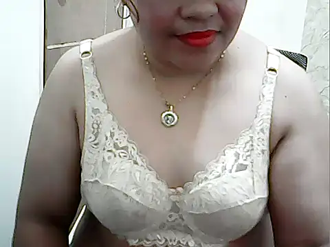 Snapshot of cutechubby chatting on February 19, 2026, 11:34 pm cutechubby online show from February 19, 2026, 11:34 pm
