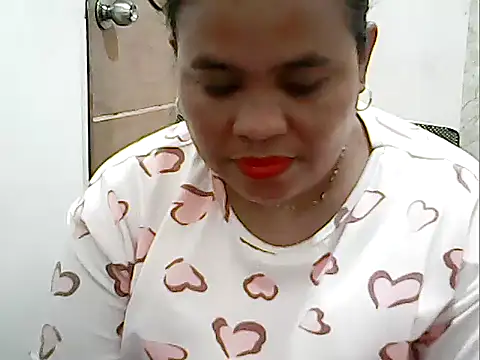 Snapshot of cutechubby chatting on March 1, 2026, 10:45 pm cutechubby online show from March 1, 2026, 10:45 pm