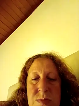 Snapshot of nikiarg chatting on February 19, 2026, 7:43 pm nikiarg online show from February 19, 2026, 7:43 pm