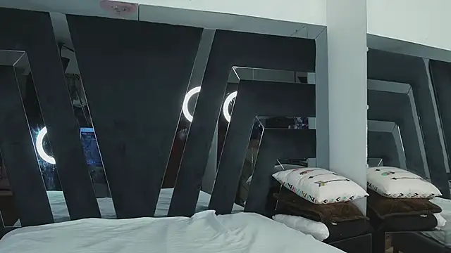 Kassandra xxx online show from February 17, 2026, 9:21 pm