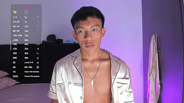 santinaughty online show from February 13, 2026, 10:17 pm