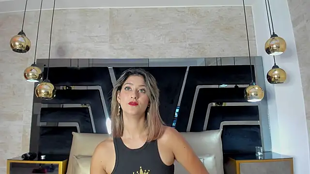 Snapshot of JulietaWales chatting on December 18, 2025, 11:49 am JulietaWales online show from December 18, 2025, 11:49 am