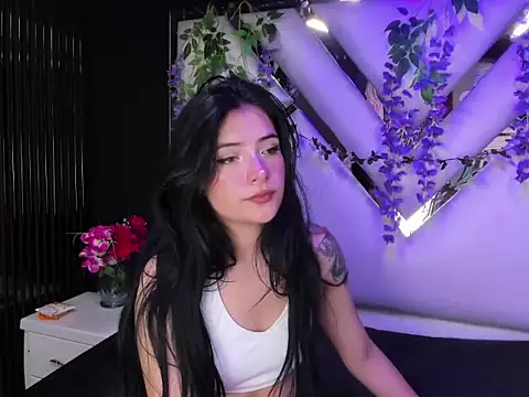 Snapshot of liinzy_rouse69 chatting on February 21, 2026, 3:02 pm liinzy rouse69 online show from February 21, 2026, 3:02 pm