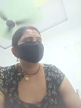 Your-shreya143 online show from February 21, 2026, 7:42 am