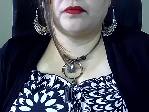 Snapshot of Soniya_Sha chatting on February 18, 2026, 8:21 am Soniya Sha online show from February 18, 2026, 8:21 am