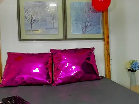 Snapshot of Samantha_Ortiz69 chatting on March 1, 2026, 6:04 am Samantha Ortiz69 online show from March 1, 2026, 6:04 am