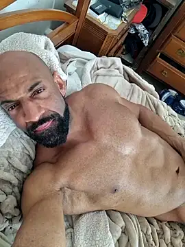 Snapshot of baddblake43 chatting on February 23, 2026, 11:29 am baddblake43 online show from February 23, 2026, 11:29 am