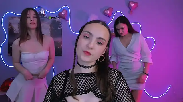 jenna elayne online show from February 19, 2026, 9:05 am