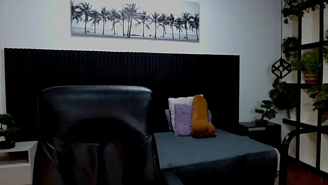 Snapshot of jeremy_job chatting on January 15, 2026, 11:37 am jeremy job online show from January 15, 2026, 11:37 am