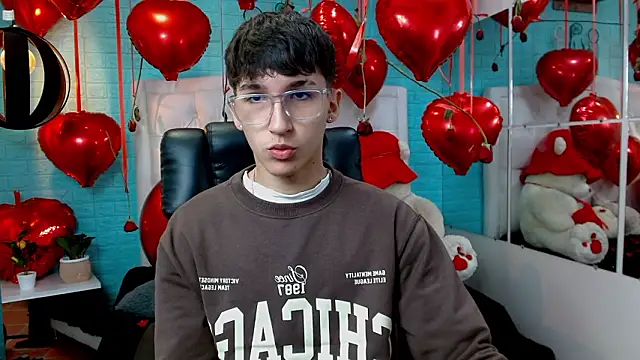 Snapshot of jeremy_job chatting on February 14, 2026, 11:29 am jeremy job online show from February 14, 2026, 11:29 am