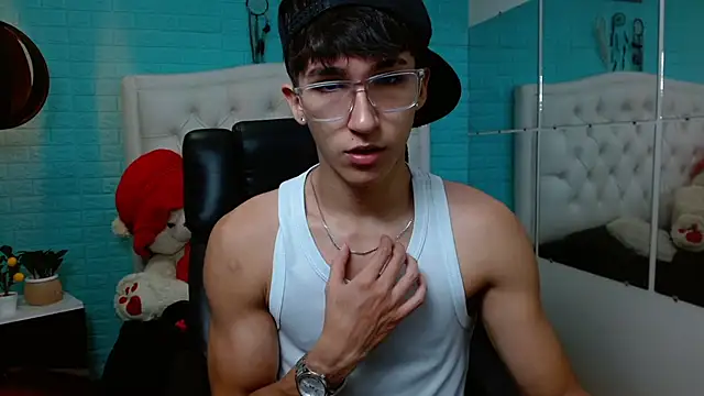 Snapshot of jeremy_job chatting on February 23, 2026, 12:35 pm jeremy job online show from February 23, 2026, 12:35 pm